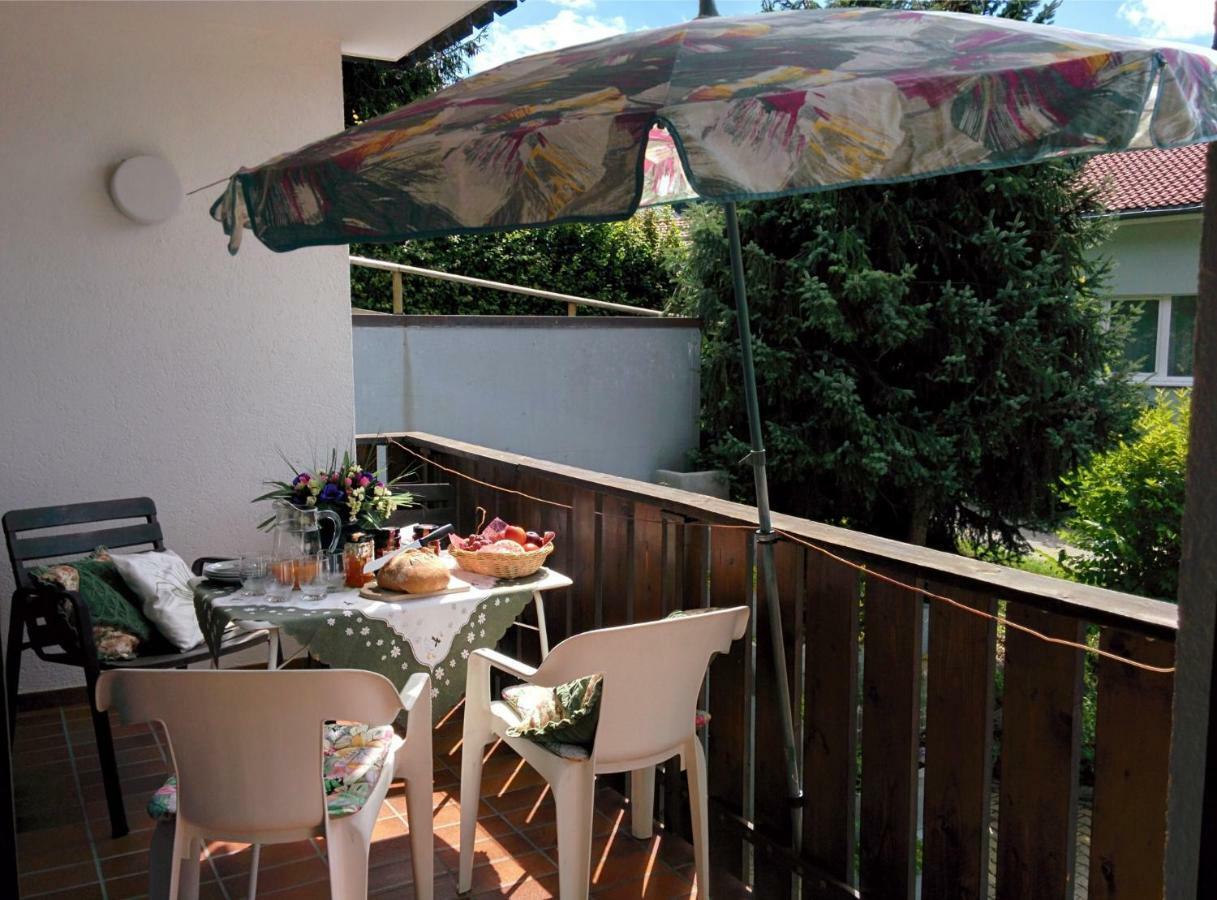 Gib Mir Funf! Ferienwohnung In ザンクト・ブラージエン エクステリア 写真